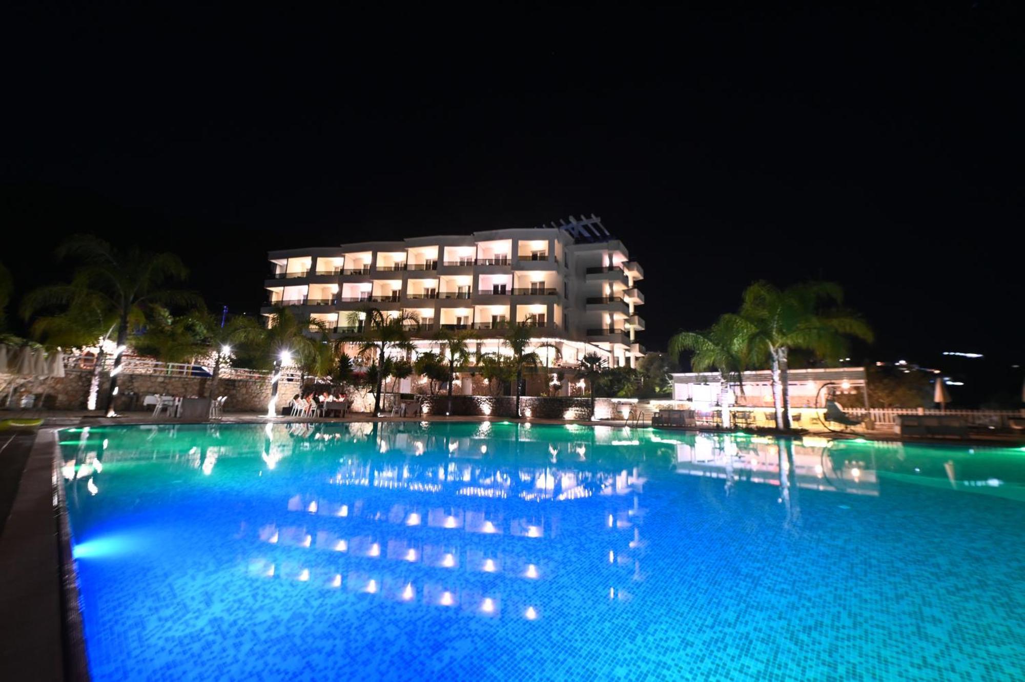 Elysium Hotel Dhërmi Exterior foto