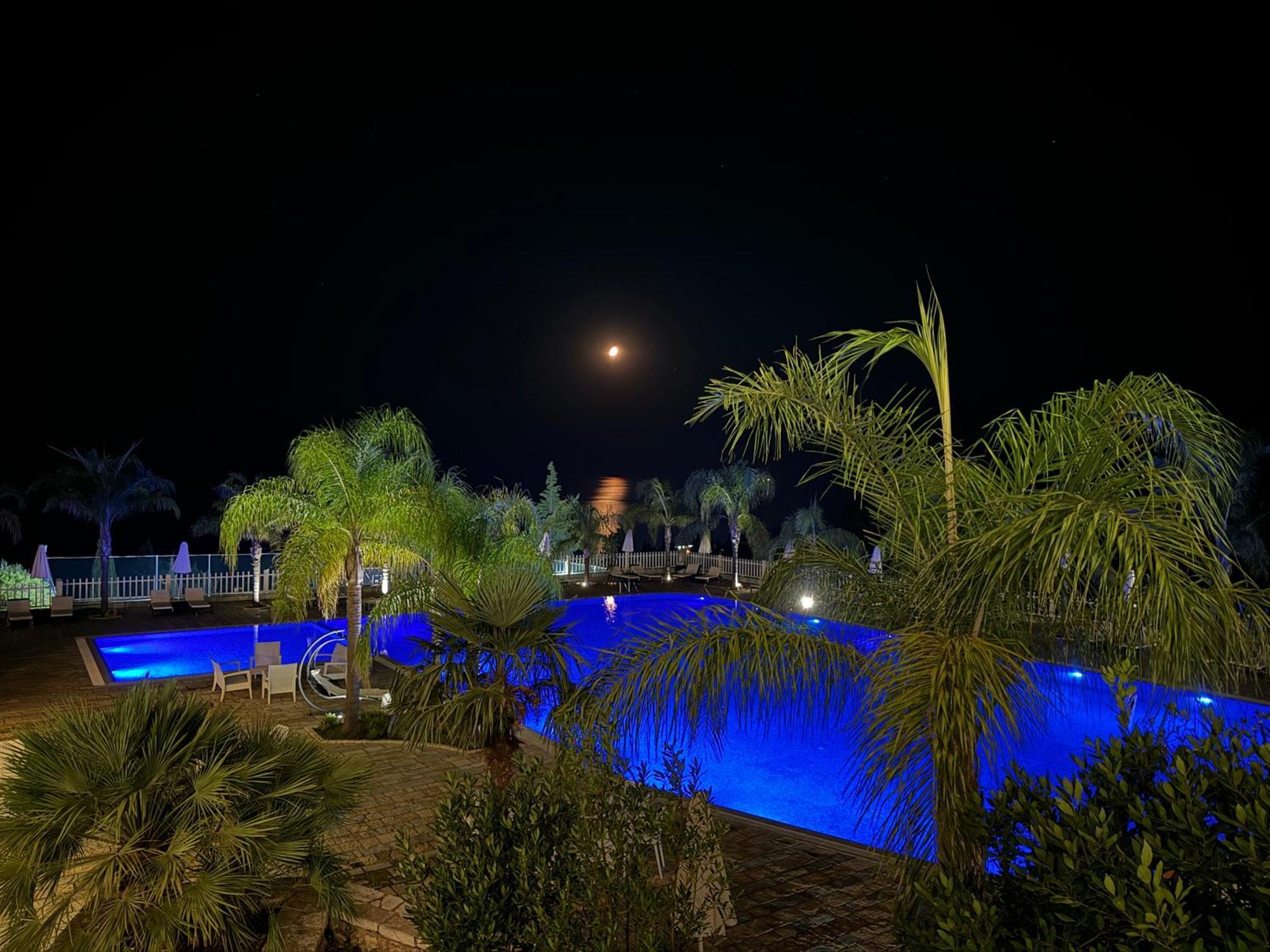 Elysium Hotel Dhërmi Exterior foto
